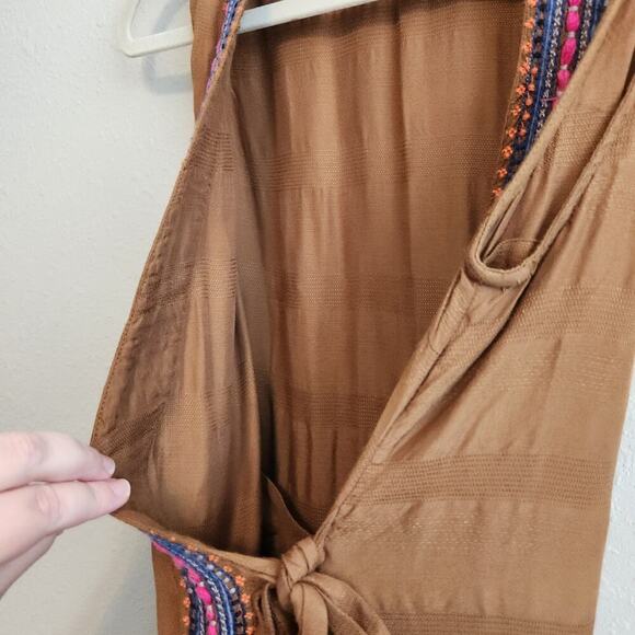 Maeve by Anthropologie Liviana Embroidered Wrap Top Size Small - Picture 6 of 13